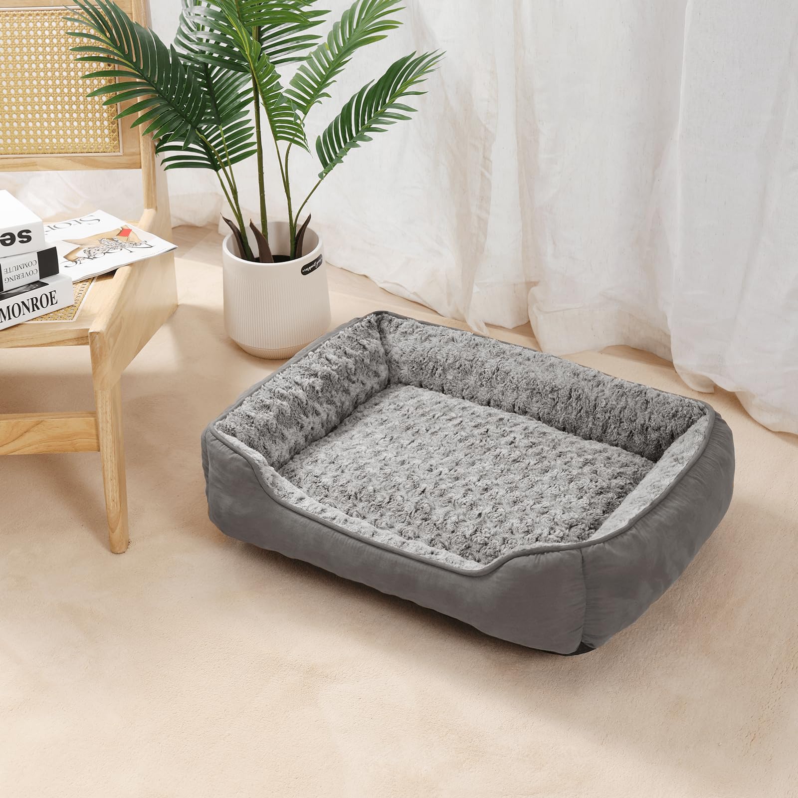 Gadvera Small Dog Bed - Washable Plush, Non-Slip, 60x45cm - Grey