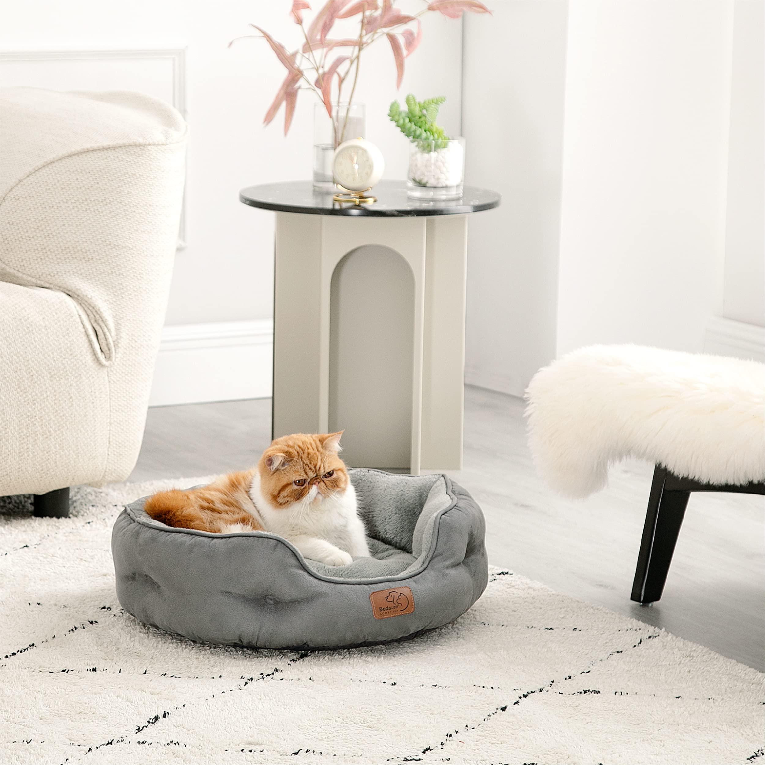 Gadvera Round Cat Bed - Washable, Slip-Resistant, Reversible Cushion, 51x48x15cm - Grey