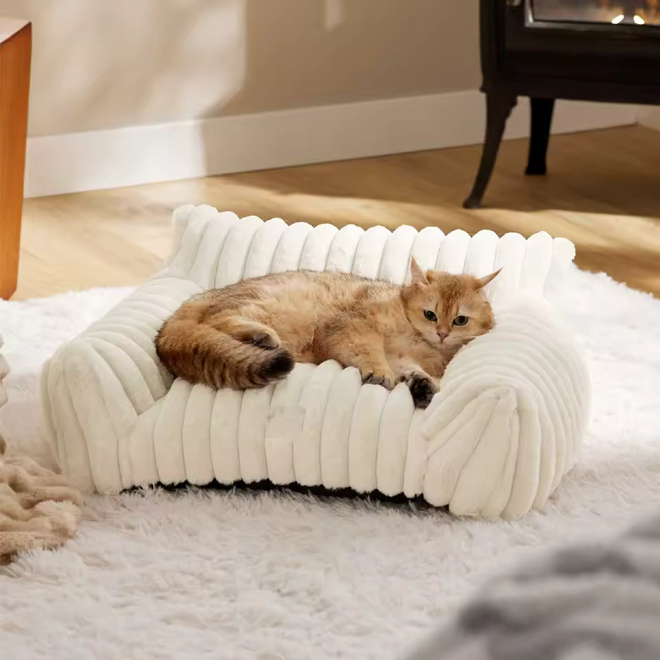 Calming Cat Couch Bed UK – Anti-Anxiety, Fluffy, Washable Pet Sofa for Cats & Dogs | Free Delivery